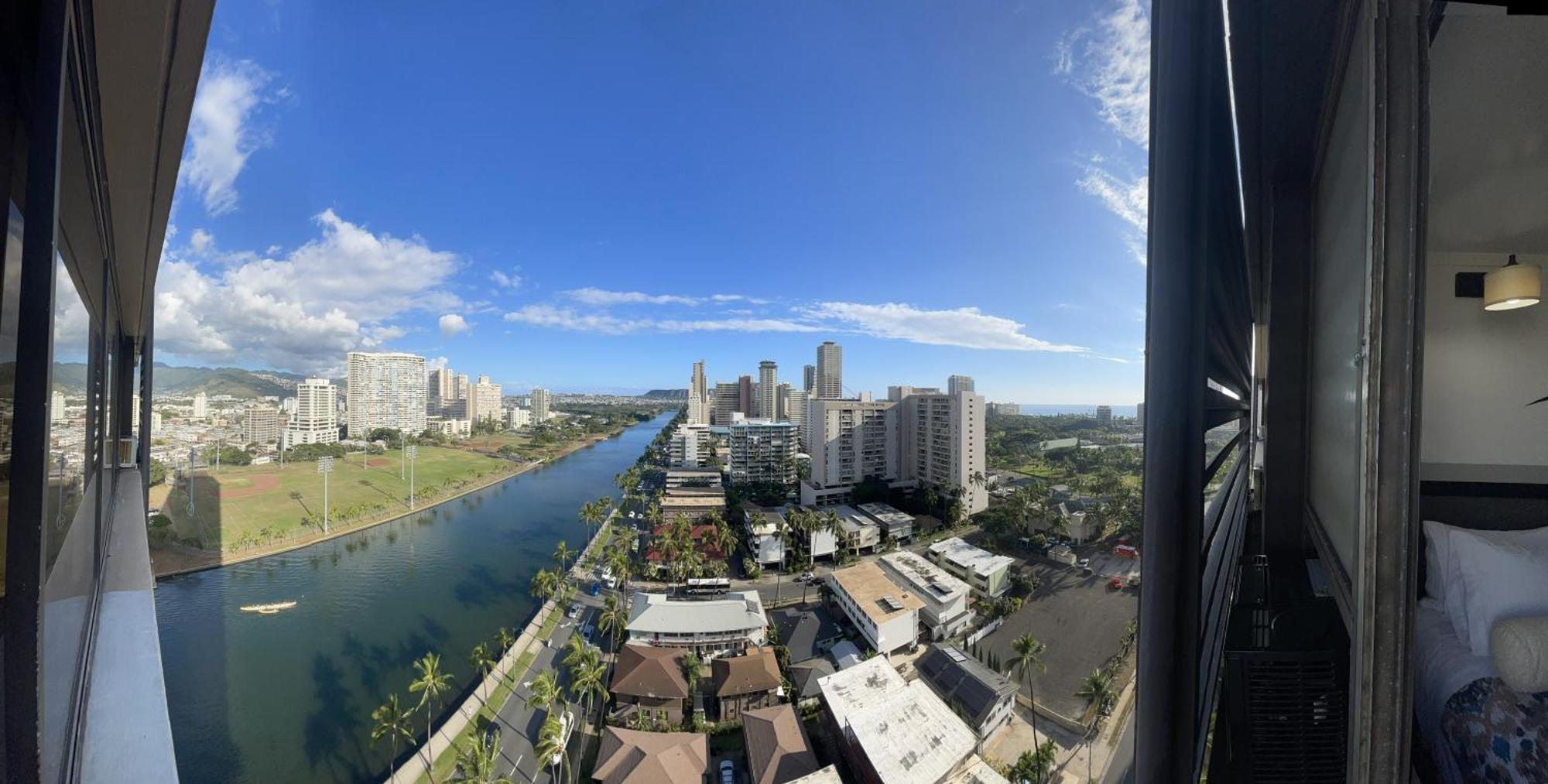 Waikiki Monarch Near Waikiki - Mountain And View - Full Kitchen Apartment