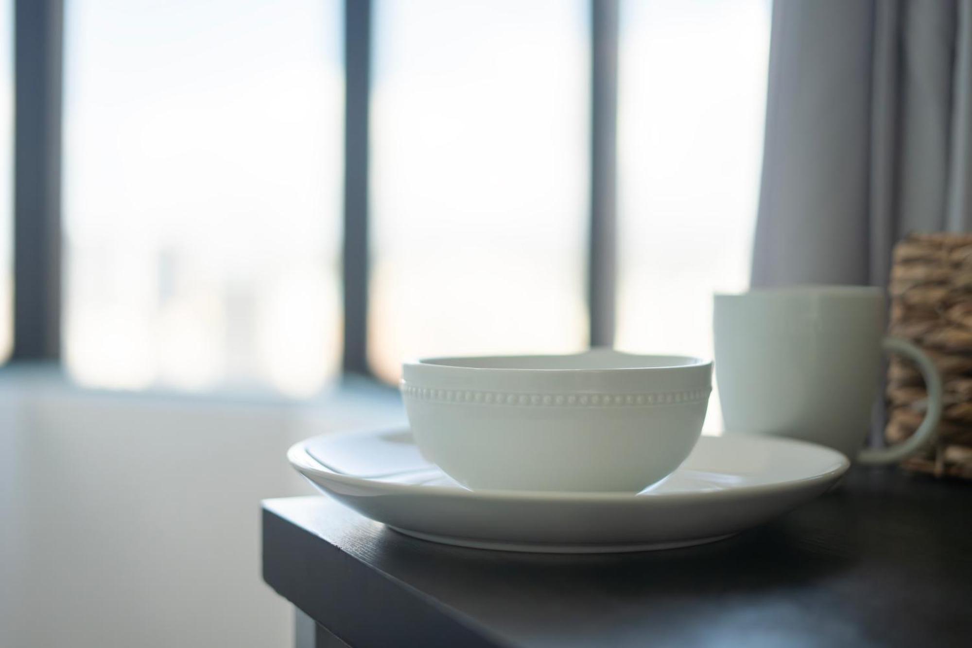 Waikiki Monarch Near Waikiki - Mountain And View - Full Kitchen Apartment *
