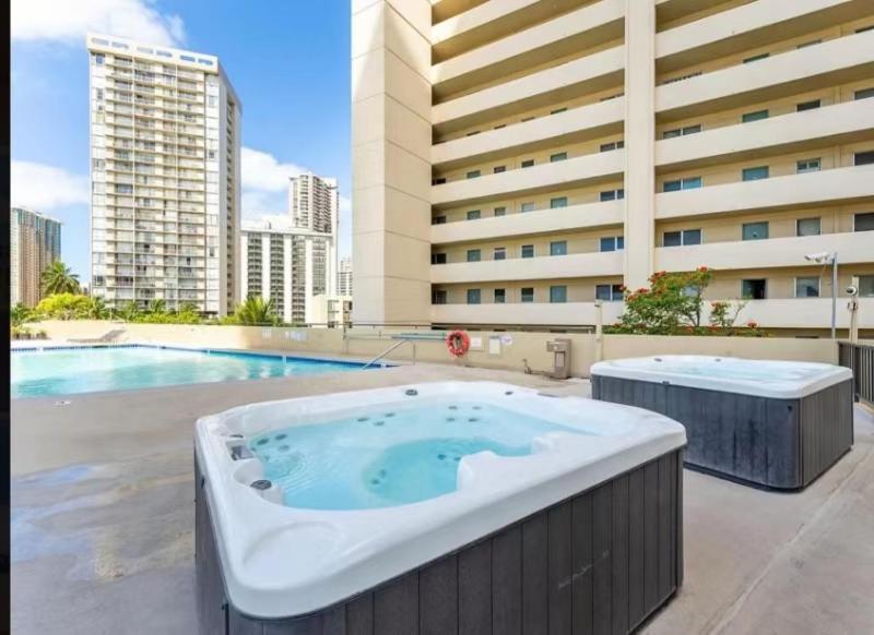 Waikiki Monarch Near Waikiki - Mountain And View - Full Kitchen Apartment Honolulu